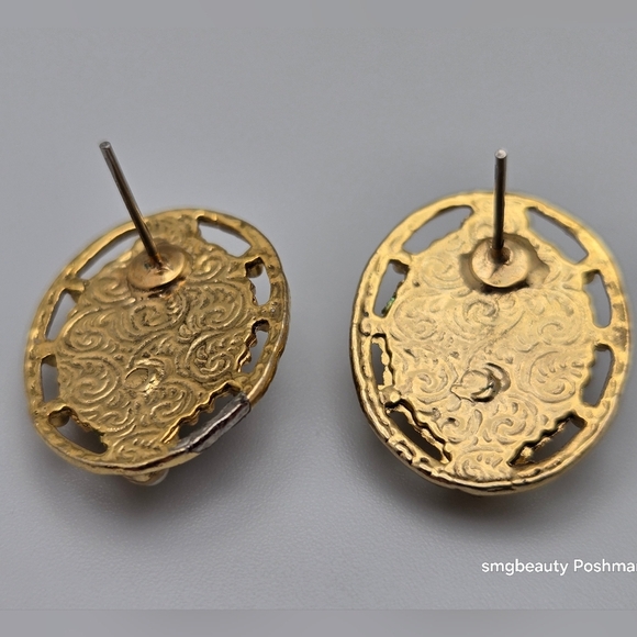 Cameo Flower Earrings w/Faux Pearl Oval Studs Vintage 3D - Picture 6 of 8